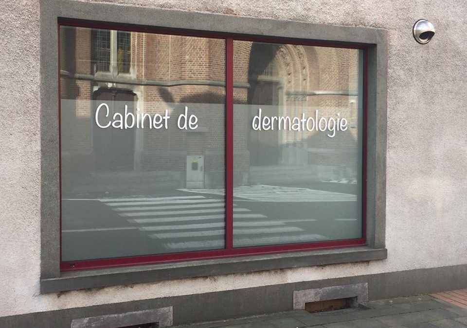 Lettrage vitrine